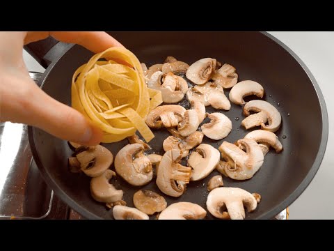 Video: Hvordan Lage En Myk Courgetteomelett I En Panne Raskt Og Velsmakende