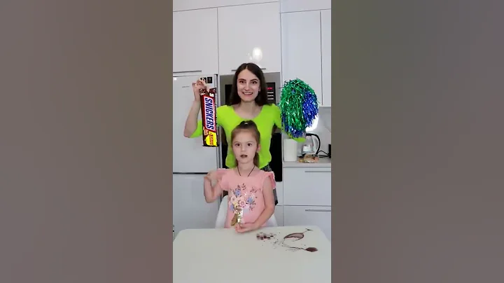 Left or Right challenge with Tsuriki Show #shorts