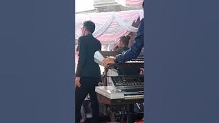 Mendua hati | Orang ketiga | Meyco Tamba