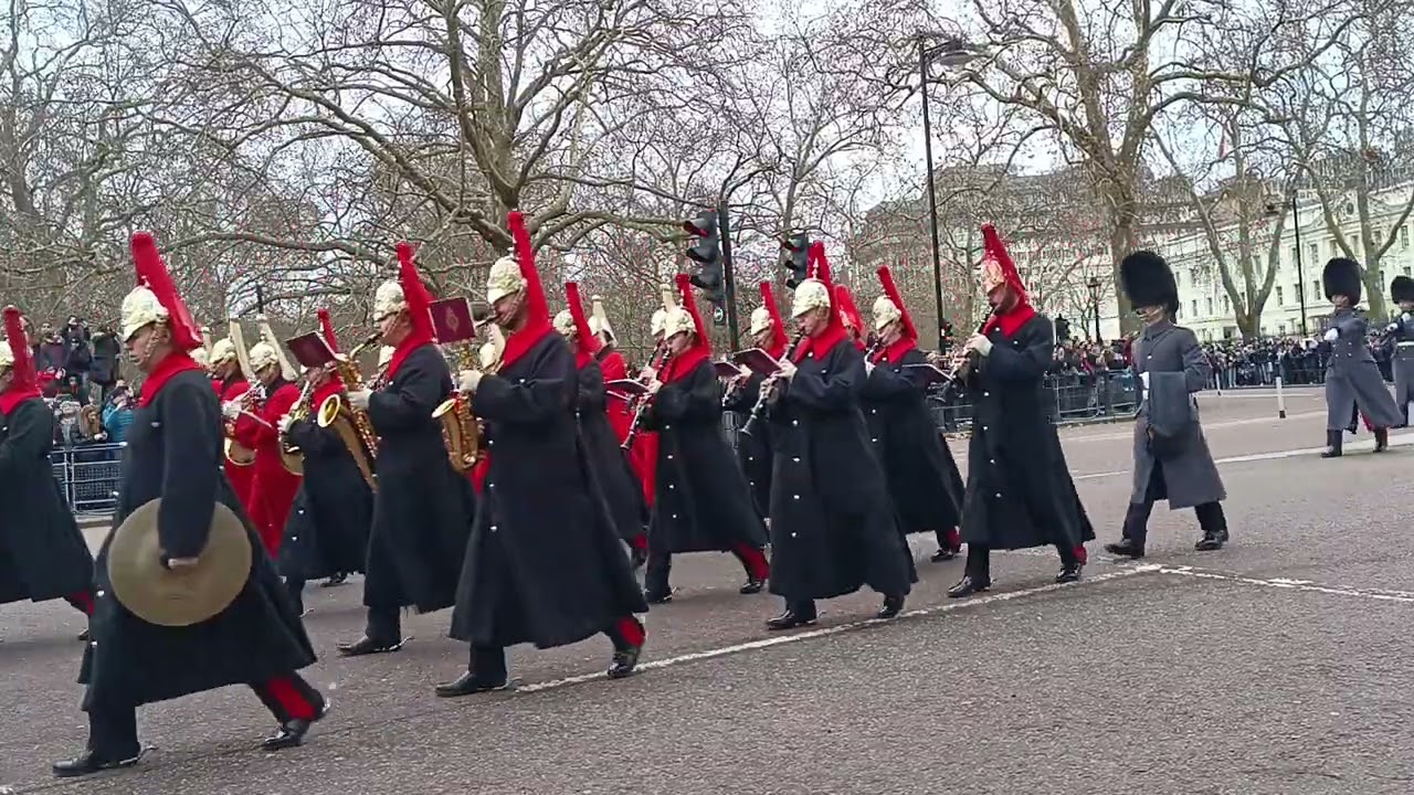 Cambio de guardia Buckingham Palace diciembre 2025