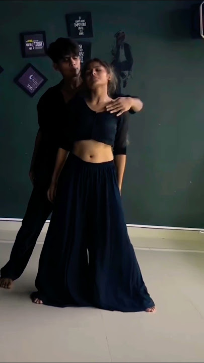 Labon Ko!! Love Couple's Dance Performance Bhool Bhulaiyaa Song #shortsfeed #shorts #lovesong