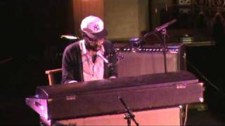 Lightspeed Champion (Devonté Hynes)  - Midnight Surprise- live at Union Chapel 25 Jan 2010