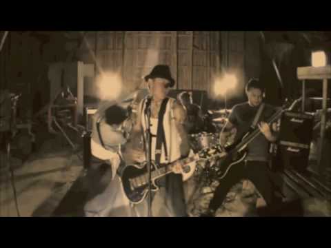 Supercharged pitbulls - Seduced By The Devil (Video)