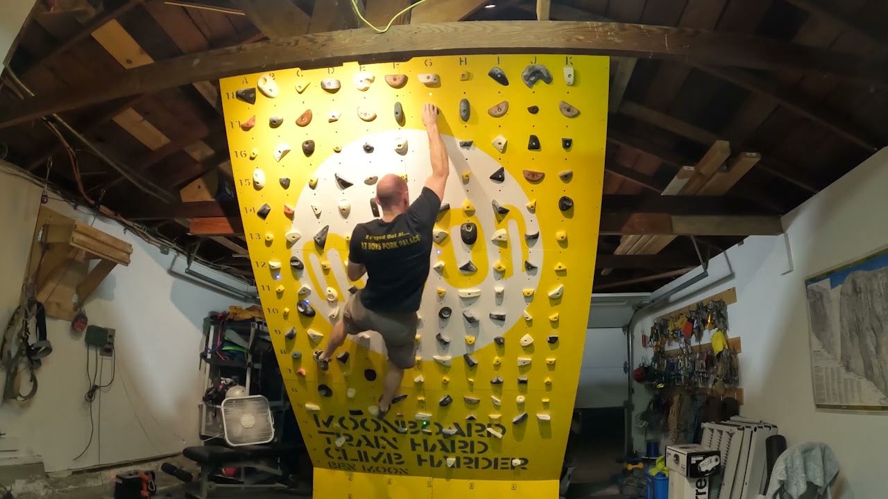 Moonboard 2016 Benchmarks Magnum (V6) YouTube