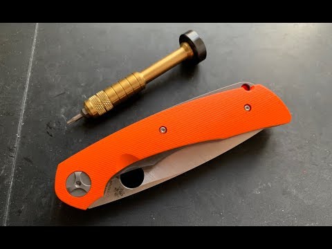 How to disassemble and maintain the Spyderco Subvert Pocketknife