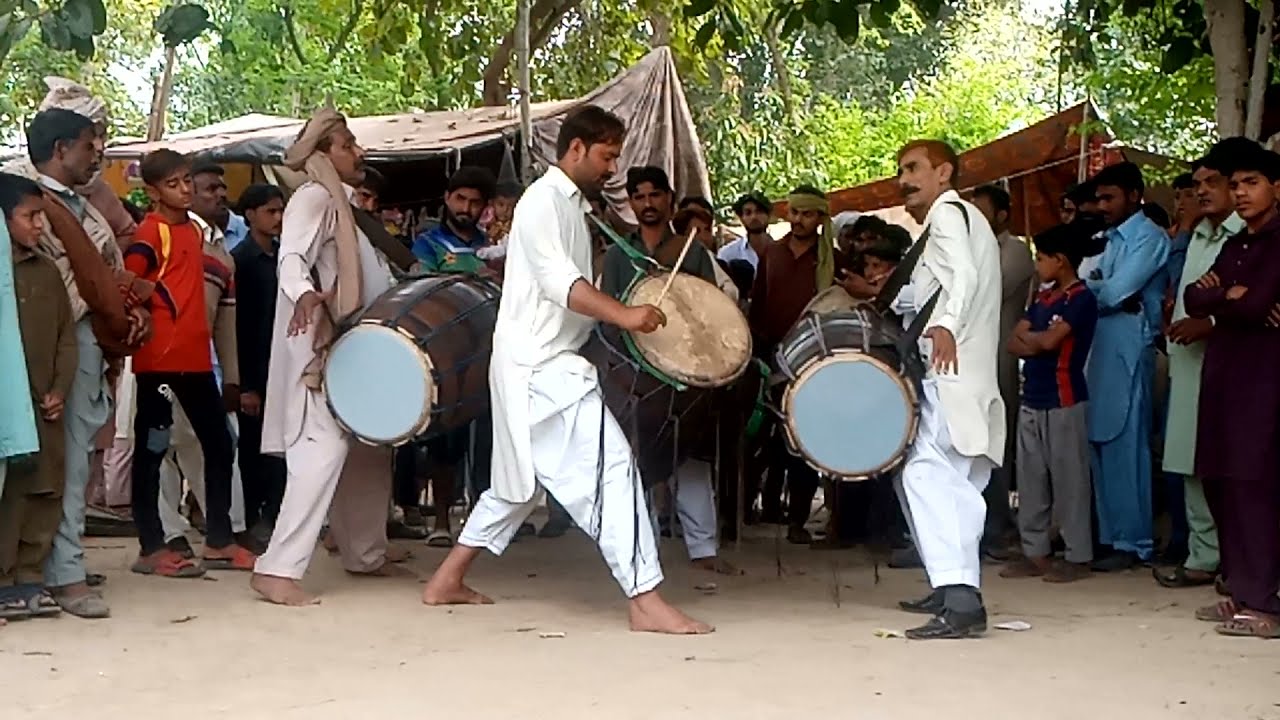 pakistan ka sab se bara Dhol muqabla//Falik shir sheikh Dhol group//