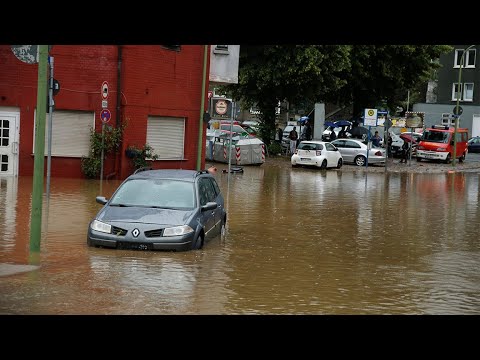 Европа ушла под воду. Из берегов вышли реки в Германии, Нидерландов и Венгрии