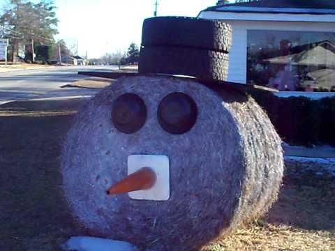 Holiday Hay Bale 2 Big Snowman Youtube Holiday Hay Bale 2 Big Snowman Youtube