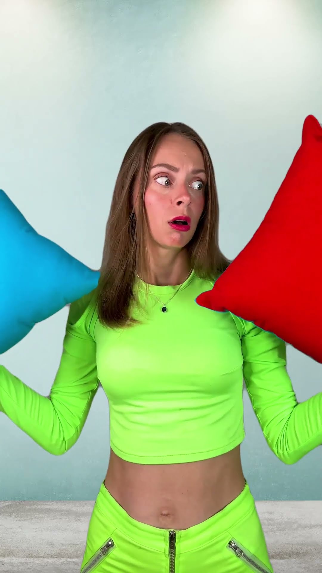 So Unreal Shocking Pillow? Which Is Better? #shorts by Anya Kova
