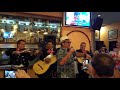 Franco el cantante cubano cantando su éxito toda la vida con mariachi