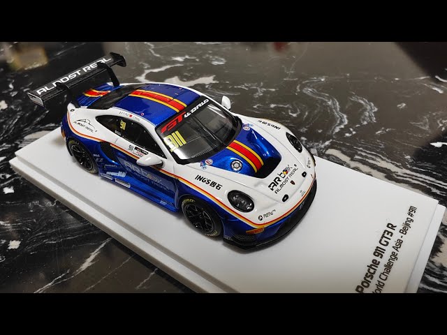 AR BOX (Almost Real) 1:64 Porsche 911 GT3 R 2025 G T World