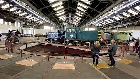 Barrow Hill Roundhouse turntable demonstration