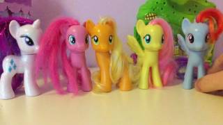 Video thumbnail of ""Cafeteria Song (Helping Twilight Win The Crown) - Toys Version"