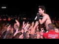 30 Seconds to Mars perform 