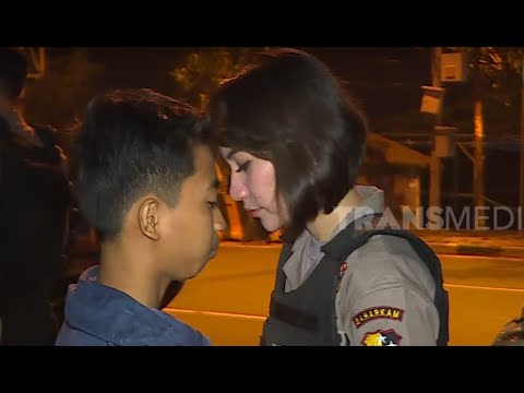 E-girl Police (Briptu Putri Cikita) policíal e-girl