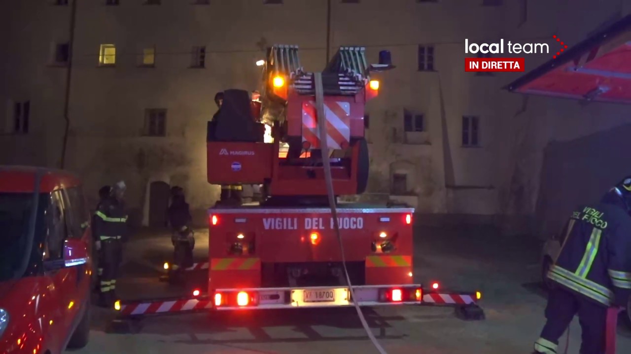 LIVE Incendi boschivi in Piemonte, la zona del Santuario di Belmonte in fiamme