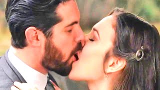 When Calls The Heart 8X12 Kiss Scene Elizabeth And Lucas Erin Krakow And Chris Mcnally