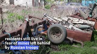 Ukrainian lives at risk in booby-trapped village