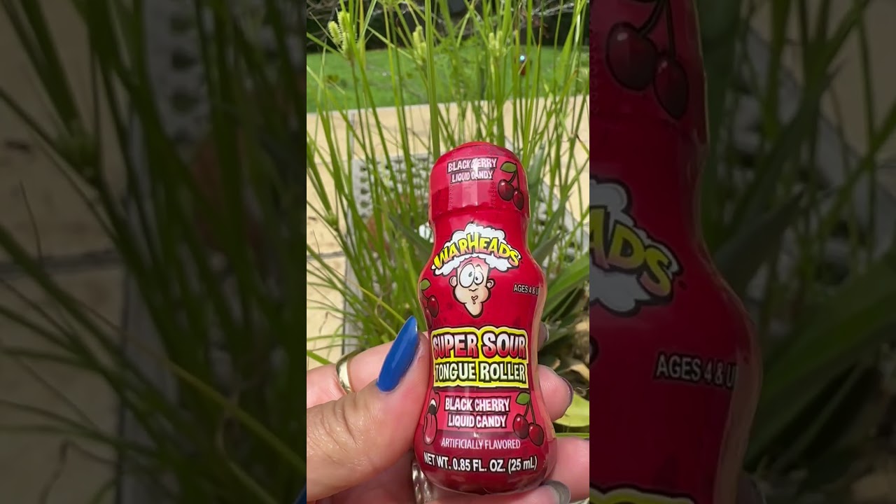 WARHEADS SUPER SOUR TONGUE ROLLER|BLACK CHERRY LIQUID CANDY 