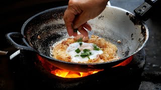 Thai Women Cooks 'Kuay Teow Kua Gai' Stir-Fried Noodles BANGKOK STREET FOOD in Chinatown, Thailand by WanderFood 294 views 5 months ago 10 minutes, 20 seconds