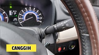 Tutorial on Using the Wiper Lever and Lights on a Toyota Rush
