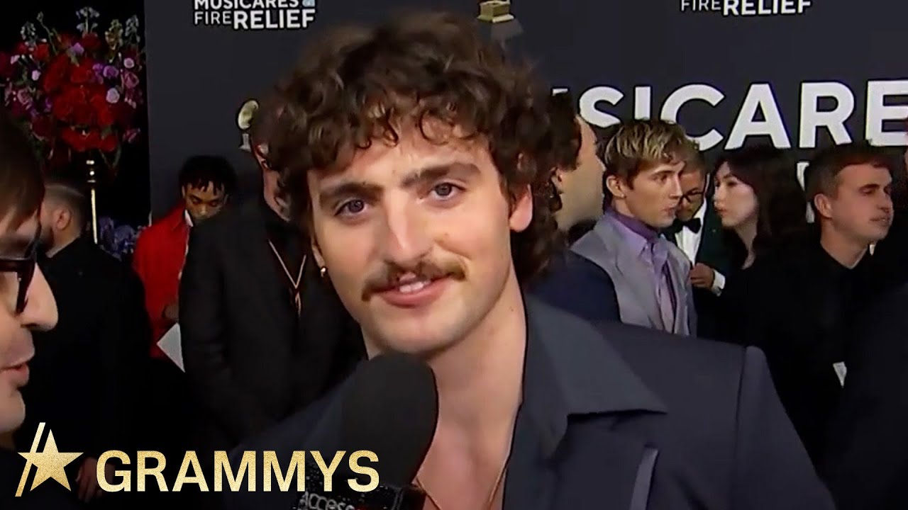 Бенсон Бун: «Это так безумно» — быть номинированным на «Грэмми»