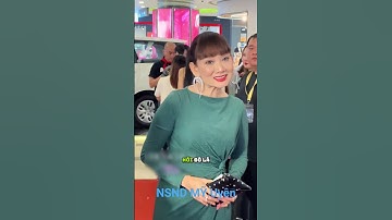 NSND MỸ Uyên u50 k ngỡ là thân mật với bạn đồng giới