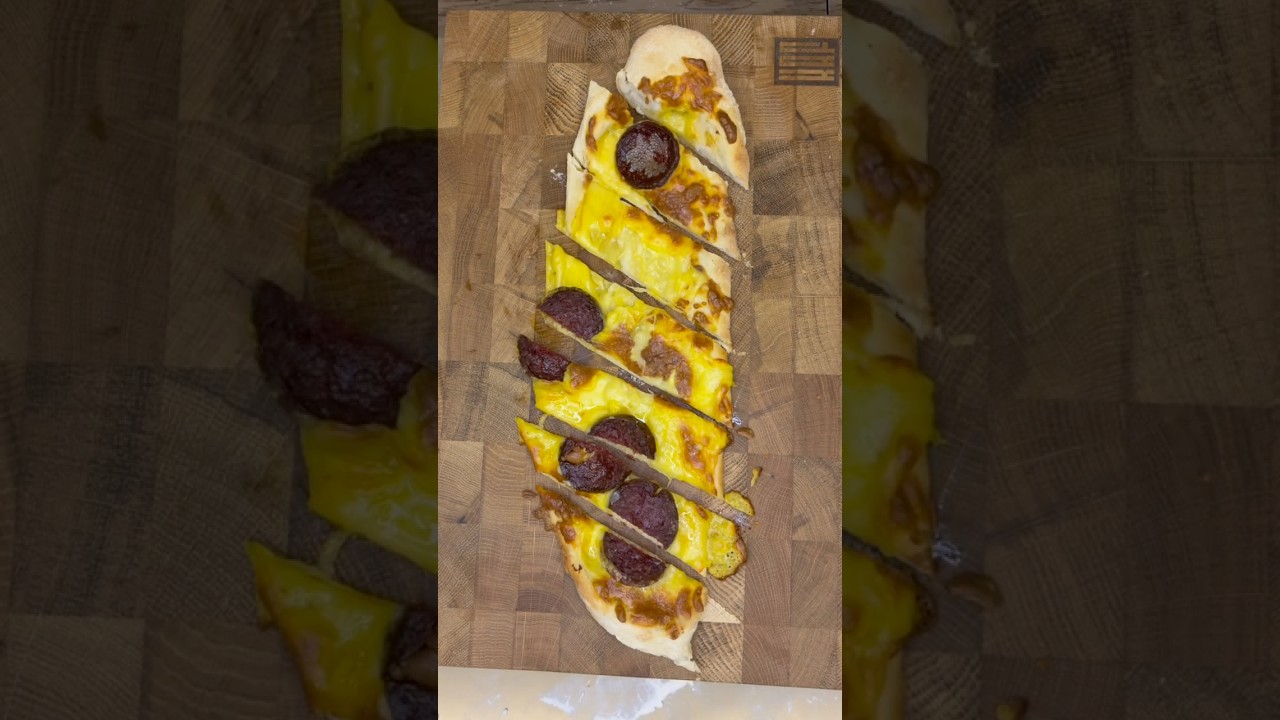 Mis gibi pide 😋😋 #pratiktarifler #tarif #asmr #yemektarifleri #yemek #food Mis gibi pide 😋😋 #pratiktarifler #tarif #asmr #yemektarifleri #yemek #food