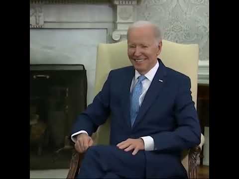 Joe Biden IGNORES Reporters' Questions In ABSURD Clip