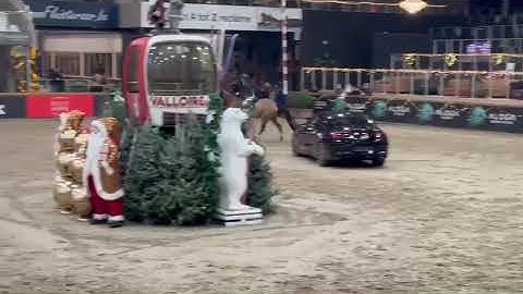 251212a  by Uricas x