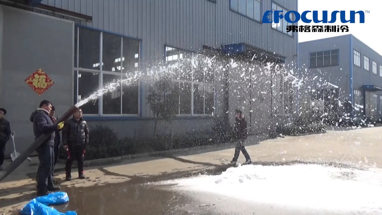 VIDÉO - Ski : comment fonctionne une usine à neige artificielle