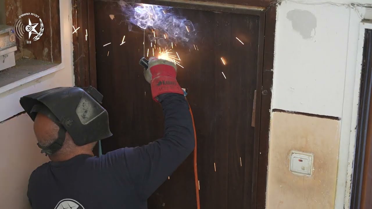 הפשיעה בחיפה: פשיטה משטרתית בחליסה חיפה על 