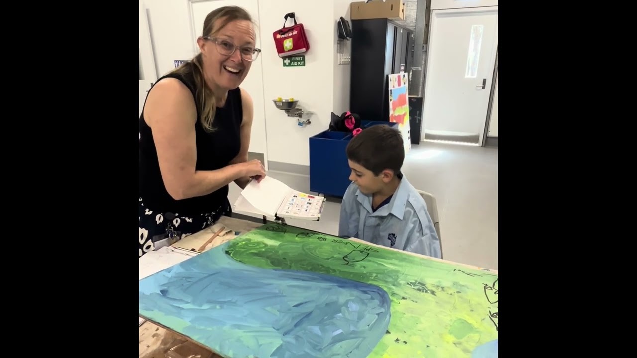 Art Story Wall: Primary Collaborative Mural 2, Hervey Bay Special School - I Live In Hervey Bay