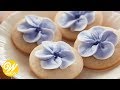 How to Pipe a Basic 5 Petal Flower | Wilton