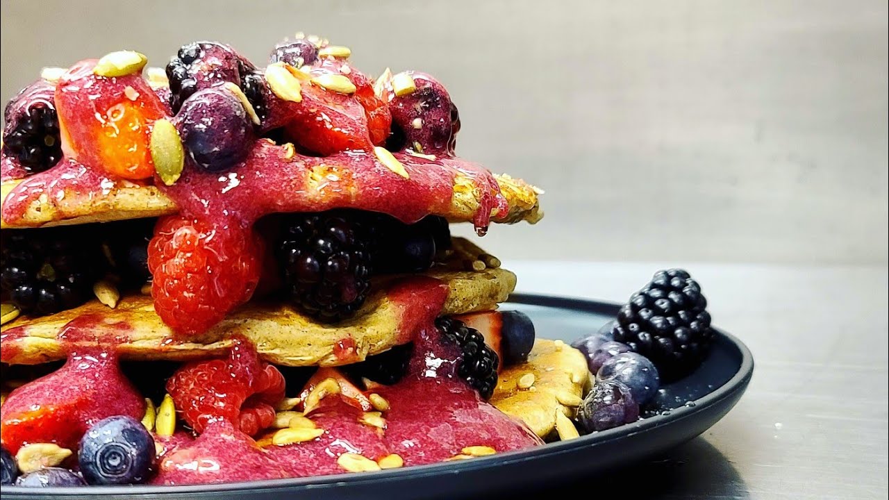 Wild Rice Pancake w/ Wojapi Sauce & Seedmix 