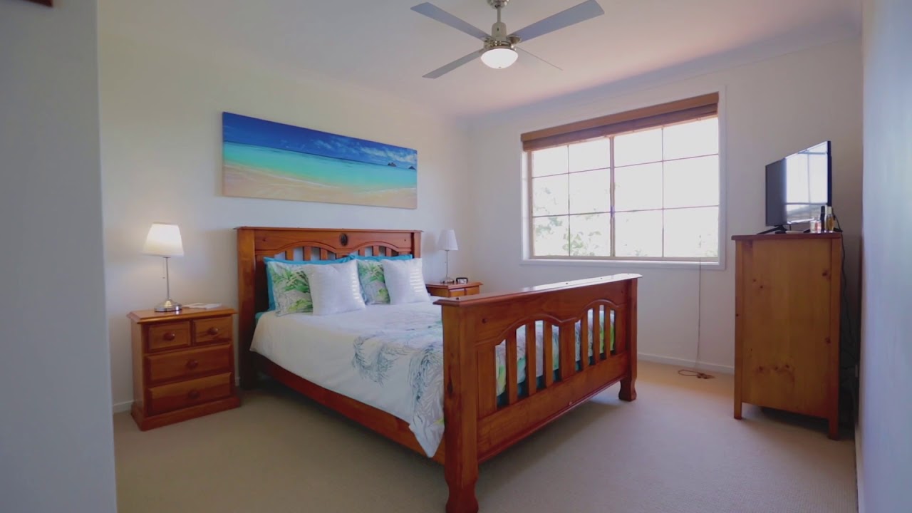 8 Elliott Place Baulkham Hills with Tamara Wikaruk 