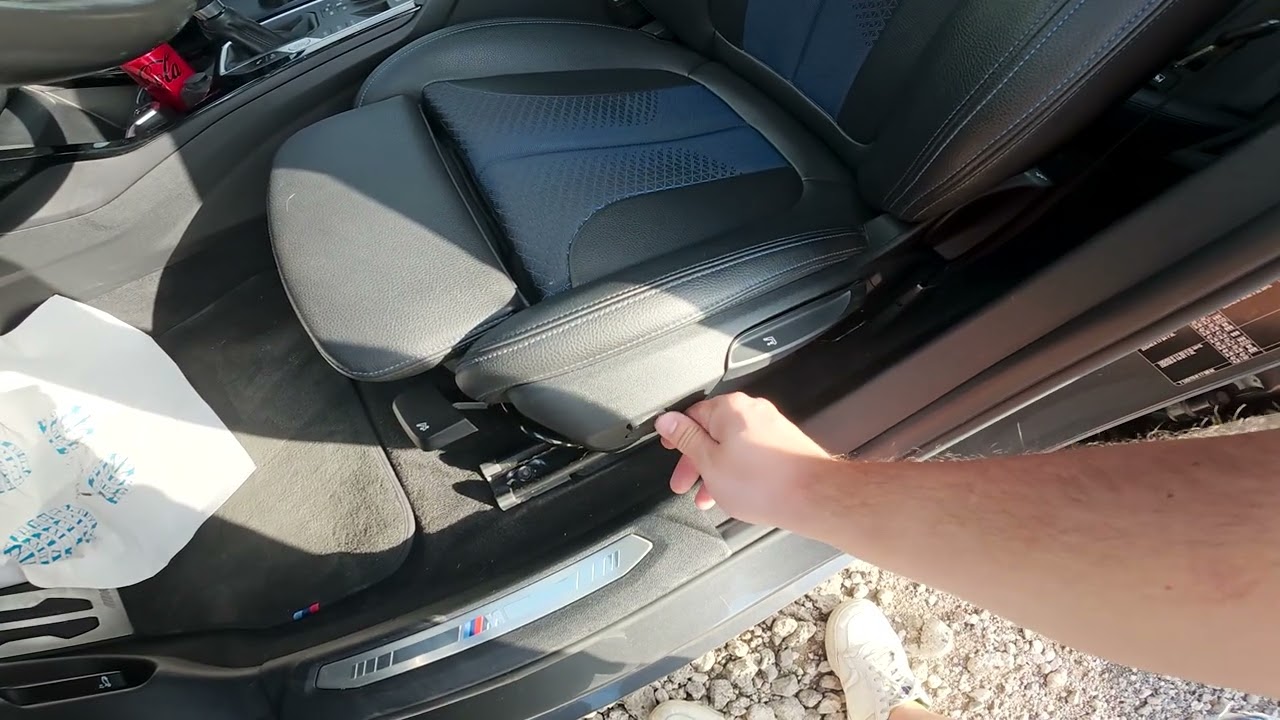 BMW 1 серии F40 (2019-2024) — как изменить положение сиденья
