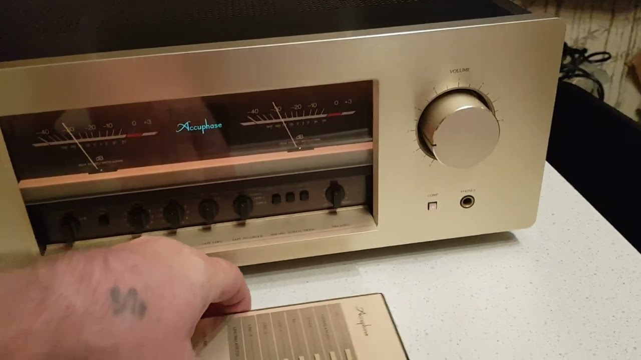 Accuphase E-406 89046086831 - YouTube
