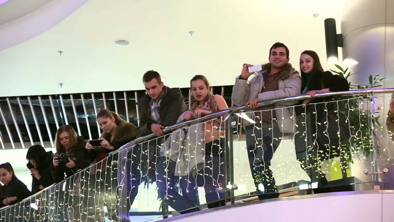 Flashmob Chisinau MallDova. 2013