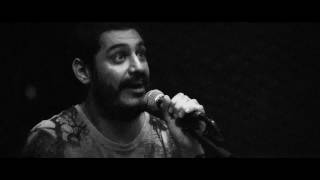 Video thumbnail of "CRIOLO - Menino Mimado"