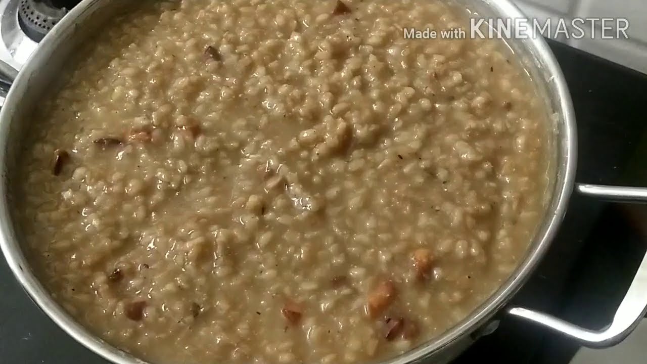 Huggi Uttar Karnataka special sweet (ghodi huggi) - YouTube