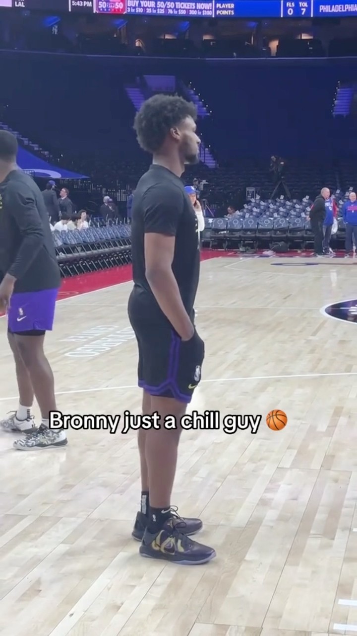 Bronny pregame before Lakers take on Sixers. ??