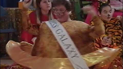 Halloween Party (2005 Version) Part 46