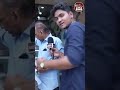 क्या आप भी Newspaper में वड़ा पाव खाते हो ? Kurla Khau galli | Max Maharashtra Hindi