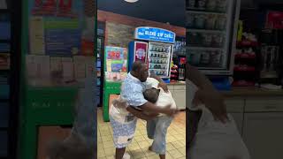 Famous Swung on Fleetwood in his Store😂😂 Net Worth