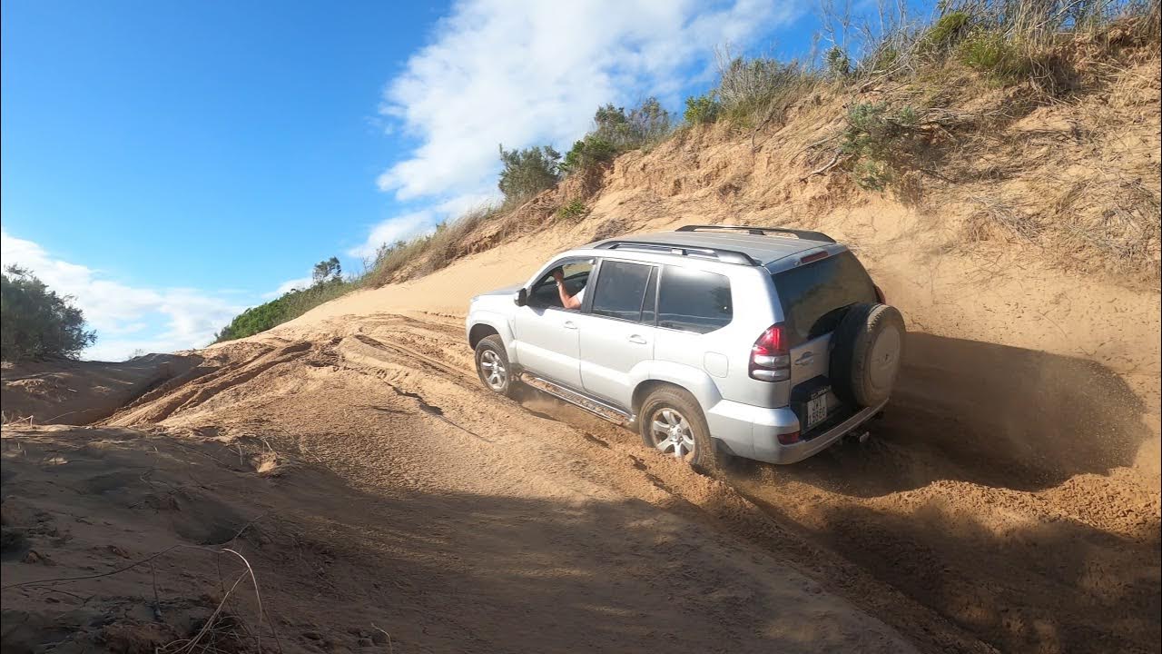 Toyota Prado, 4x4ing sand dunes is fun YouTube