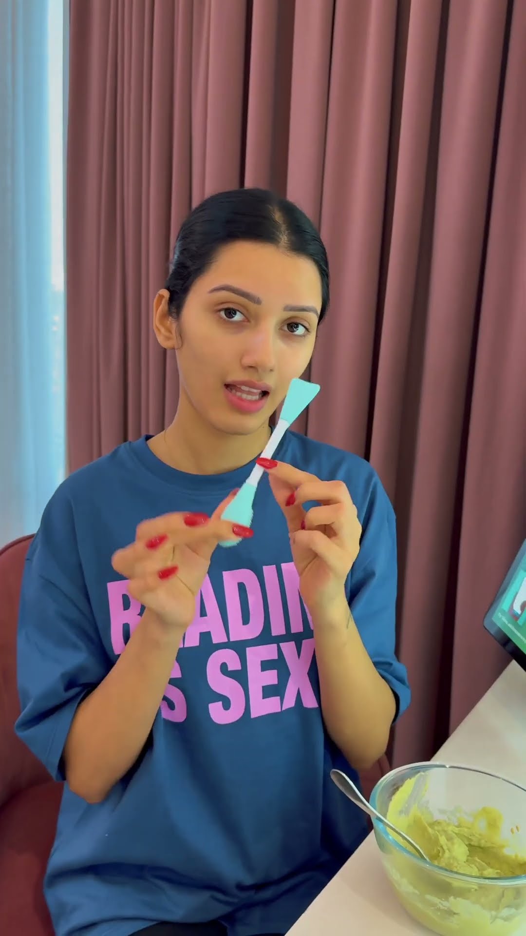 Face par agya glow?  #neetubisht #youtubeshorts #minivlog #lakhneet #hacks #trending #shorts