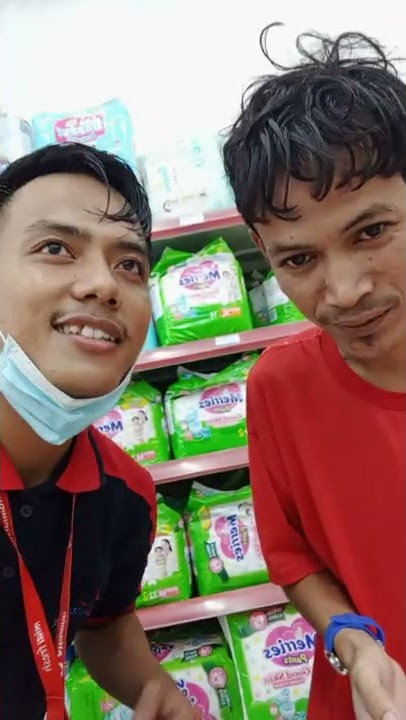 Ketemu bang yaman lagi kerja,langsung minta kata-kata aja..#yaman #yamandihati #yamanbukanmaen