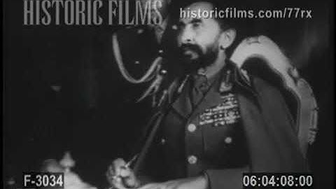HAILE SELASSIE SIGNS TREATY WITH ERITREA - 1952