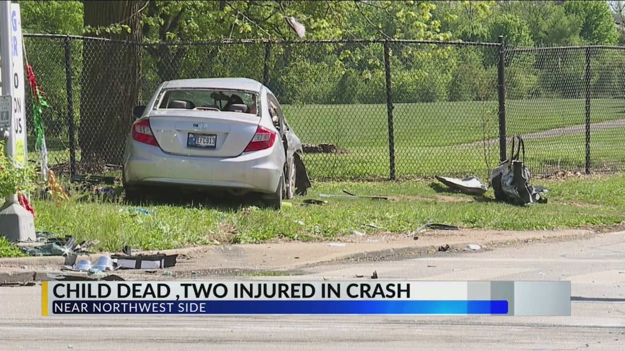 Juvenile killed, 2 adults injured in crash on near northwest side of ...